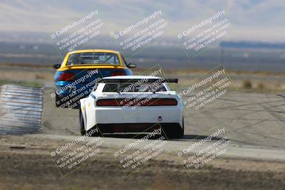 media/Oct-26-2025-CalClub SCCA (Sun) [[8ce1e69566]]/Group 4/Grapevine/